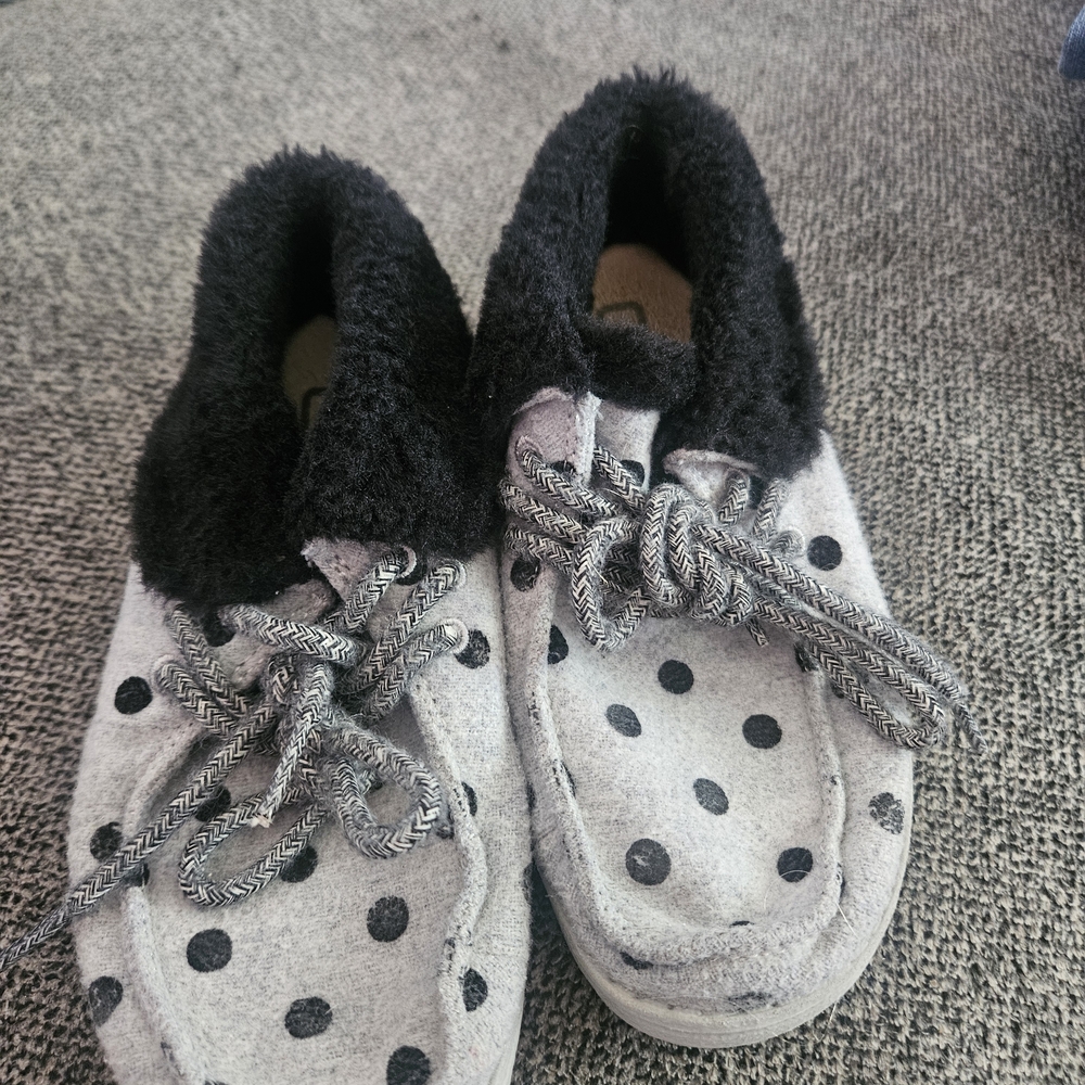 Hey Dude Kids Moccasins Black and Gray Nh1